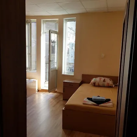 Luxury Lucky Апартаменты *
